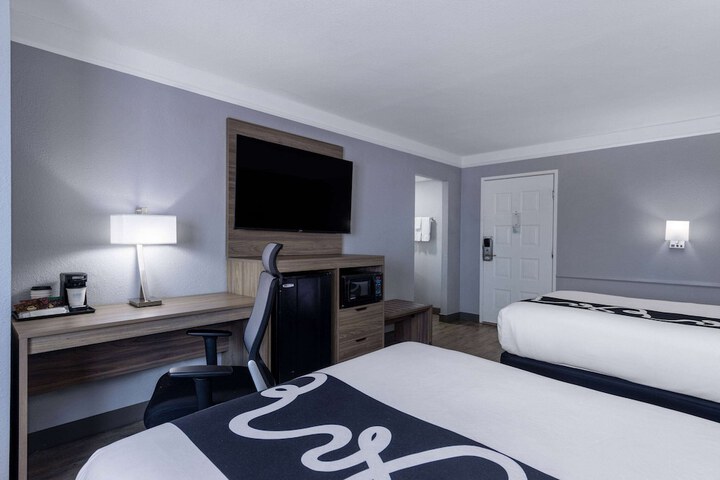 Room 38 of 47