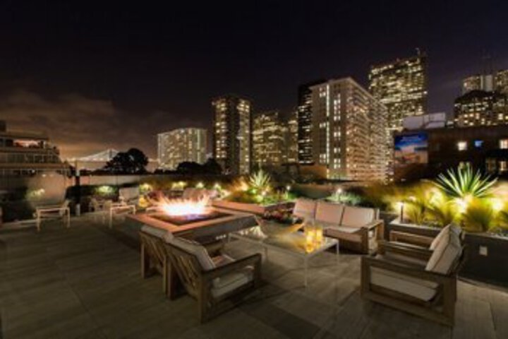 Suite 48 of 105