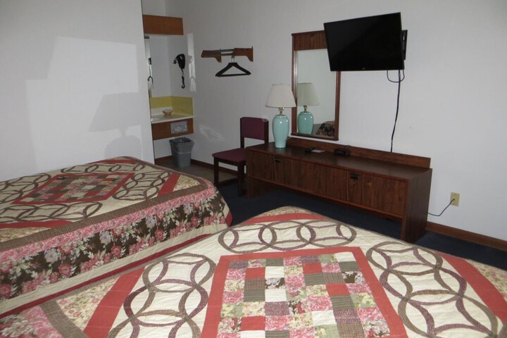 Green Valley Lodge