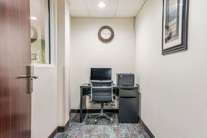Sleep Inn & Suites Jacksonville near Camp Lejeune