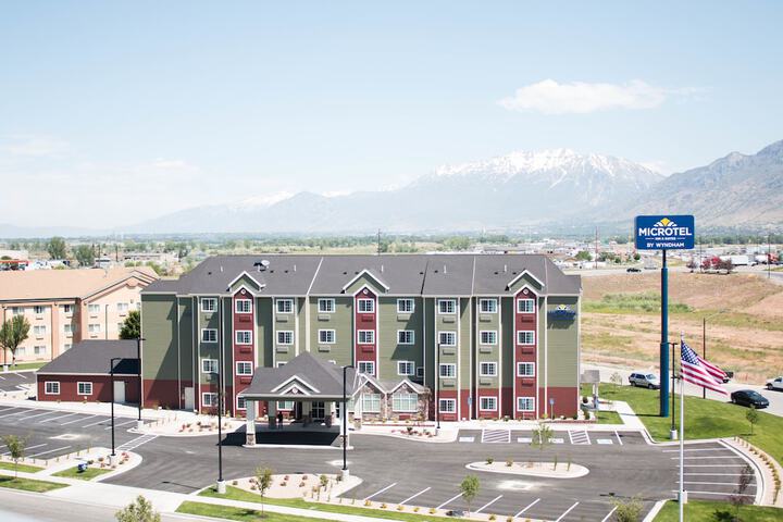 Hotel 3 of 33