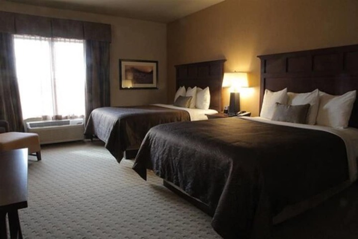 Teddys Residential Suites New Town