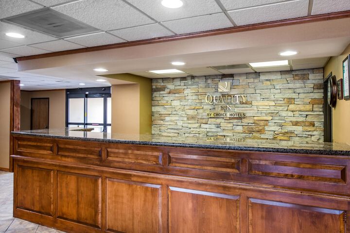 Quality Inn Colorado Springs South