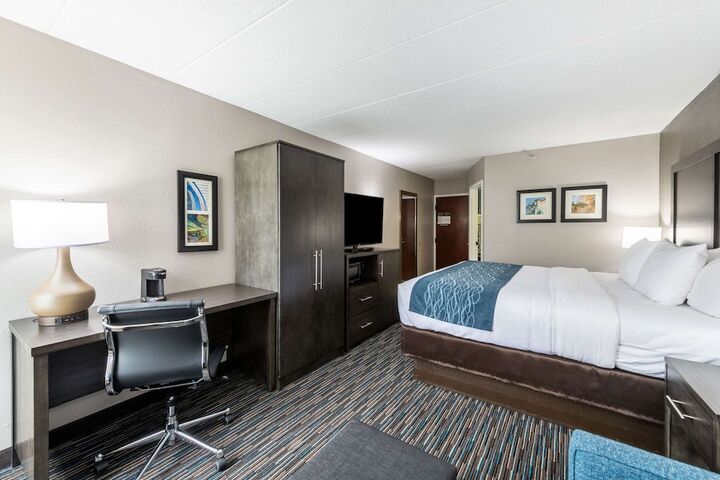 Room 48 of 67