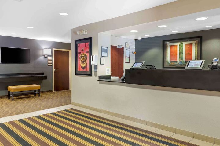 Hotel Interior 10 of 31