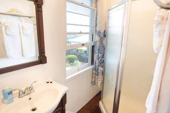 Hilltop Vacation Rental