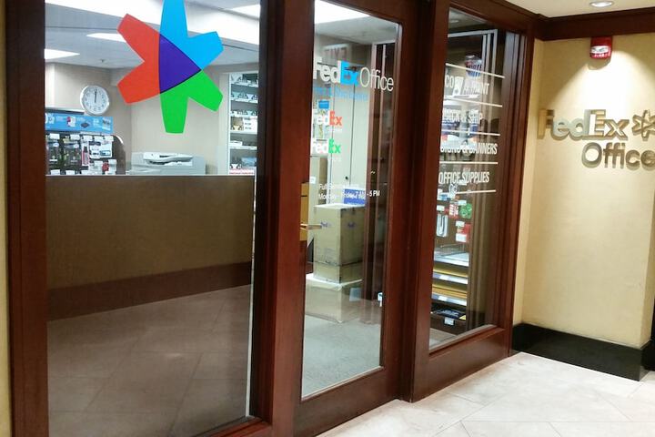 Business Center 127 of 129