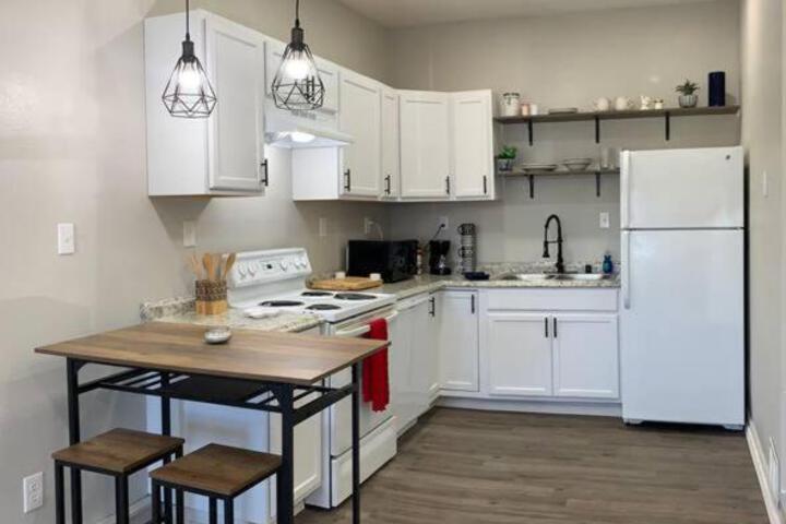 NEWPRIVATE* 2 / 1 Unit *CLOSE to JBLM and PLU*