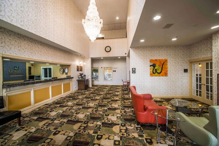 Hotel Interior 7 of 28