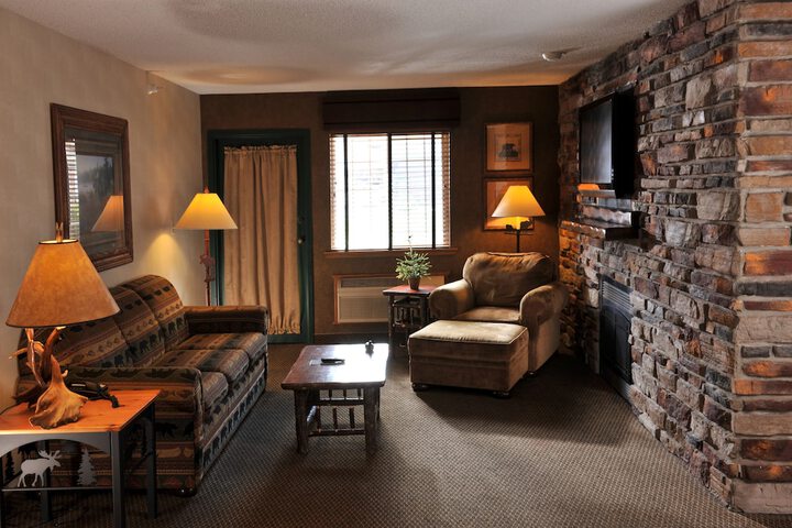 Room 20 of 32