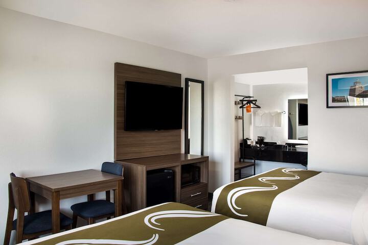 Room 44 of 56