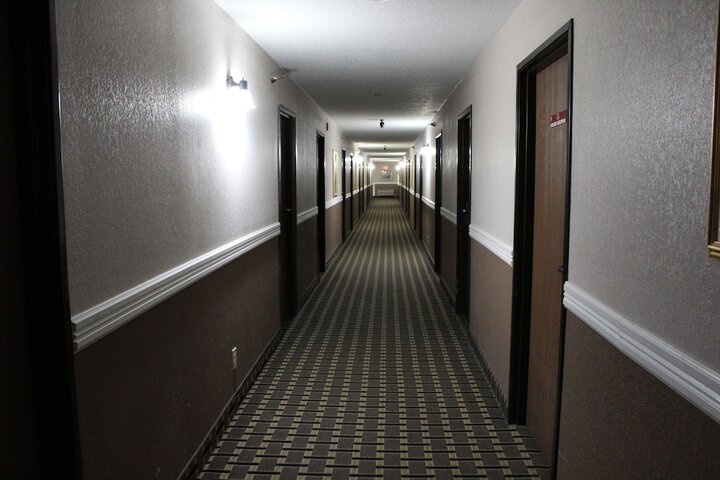 Ballroom/Hall 58 of 63