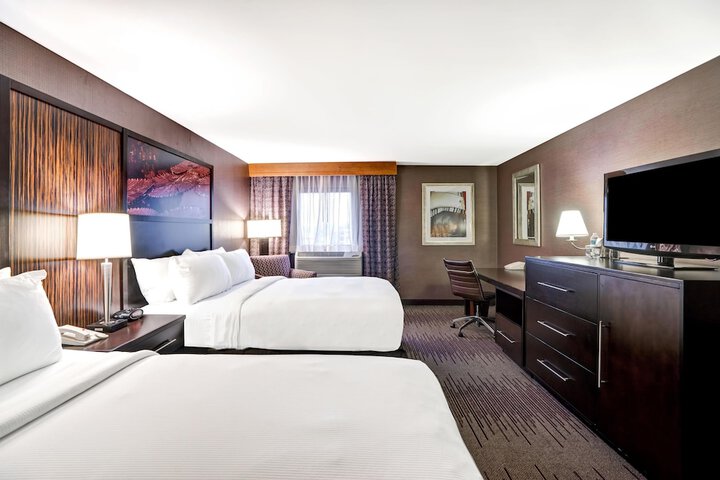 DoubleTree by Hilton Downtown Wilmington - Legal District