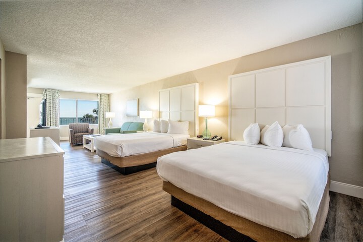 Room 44 of 106