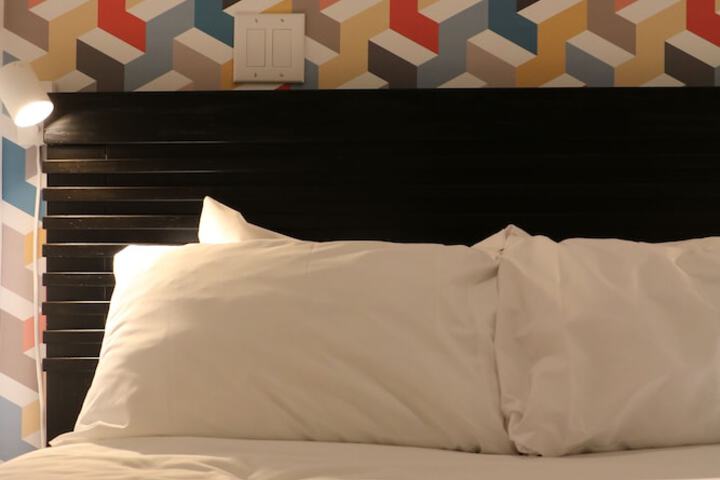 Room 28 of 70