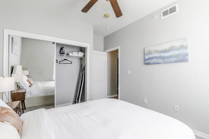 Room 68 of 127