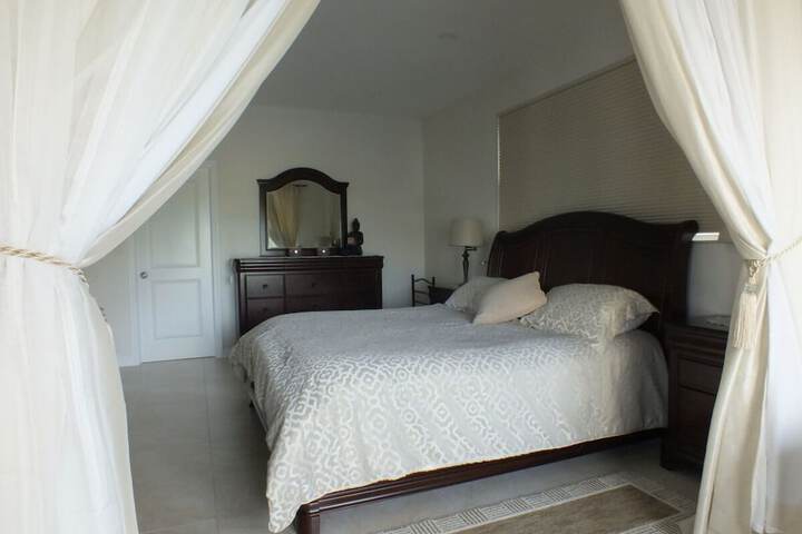 Room 75 of 184