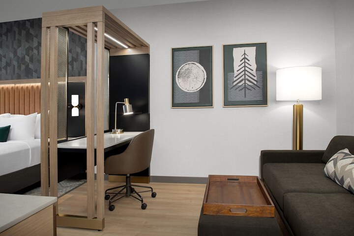 Room 31 of 54