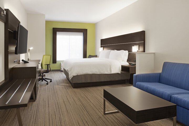 Room 25 of 31