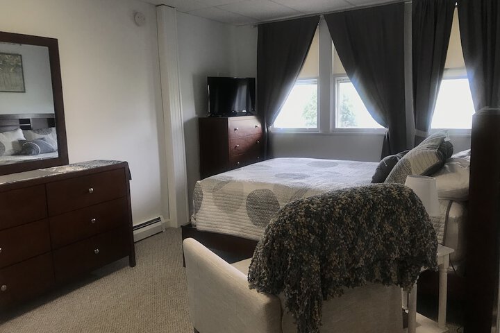 Chamber Lane Motel