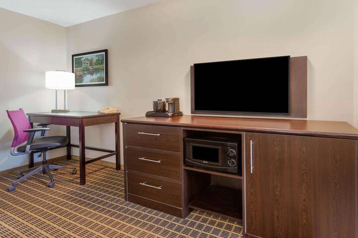 Room 22 of 31