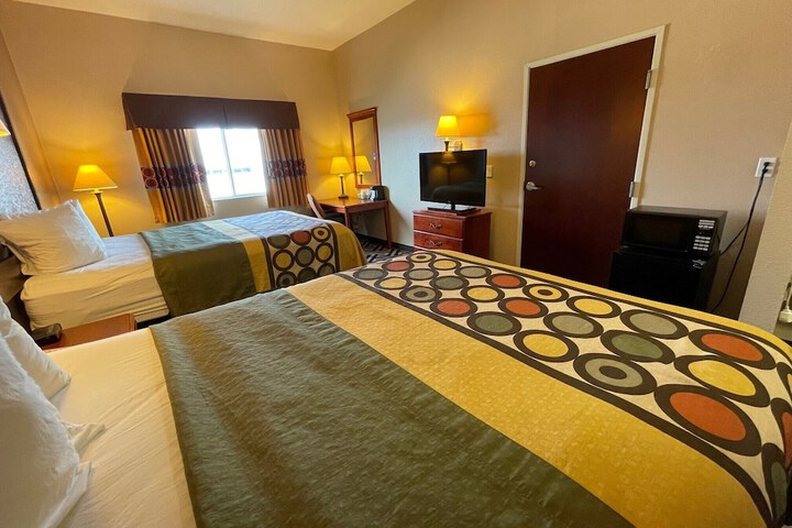 Room 26 of 27