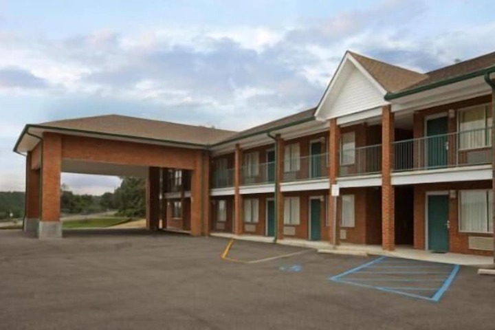 Hotel 2 of 29
