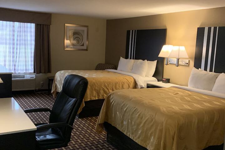 Room 48 of 62