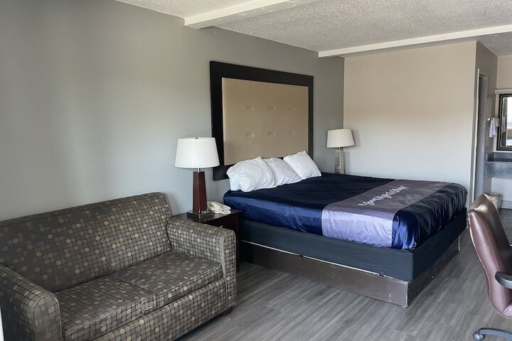 Room 20 of 47