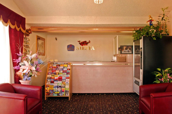 SIESTA MOTEL