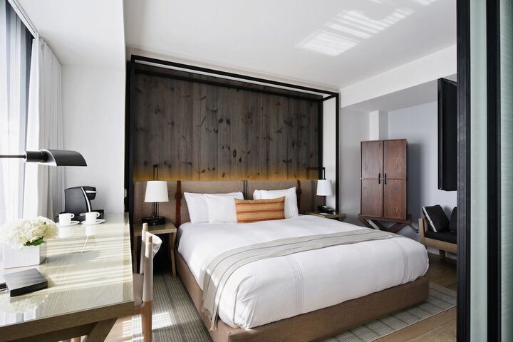 Room 31 of 54
