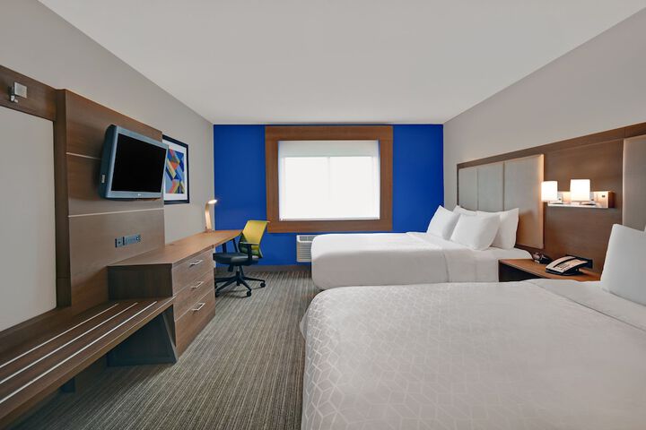 Room 16 of 46