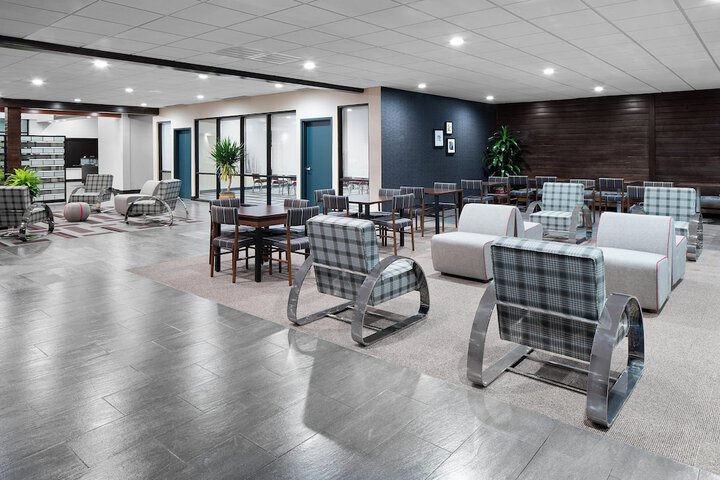 Hotel Interior 6 of 26