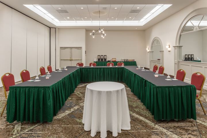 Holiday Inn Philadelphia South - Swedesboro by IHG