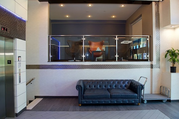 Hotel Interior 6 of 23