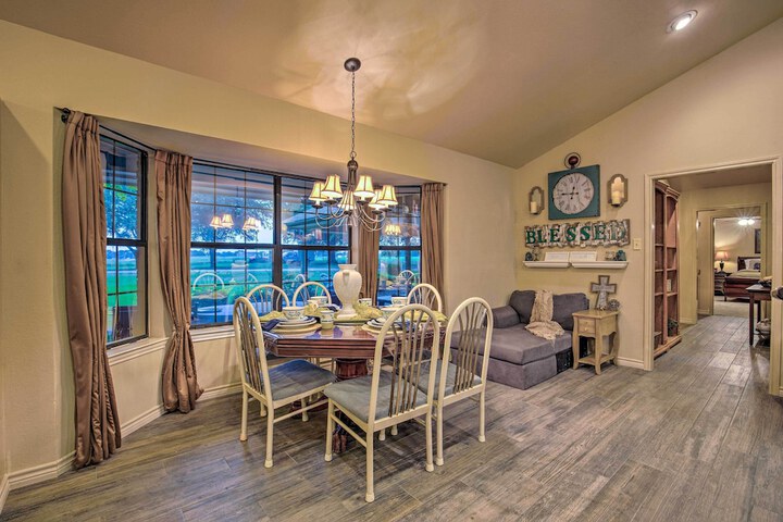 Cozy Family Home w / Fire Pit 4 Mi to Lake Fork