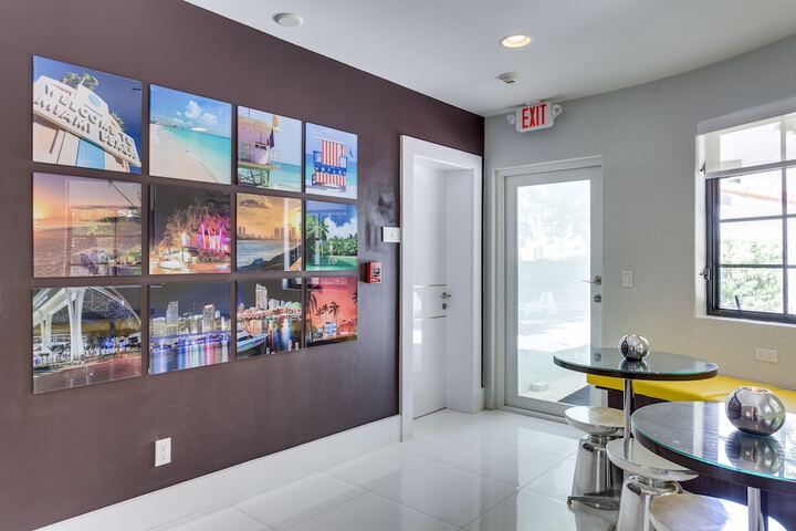 Bars B & B South Beach Miami Boutique Hotel