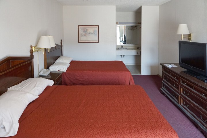 OYO Hotel Altus N Main St
