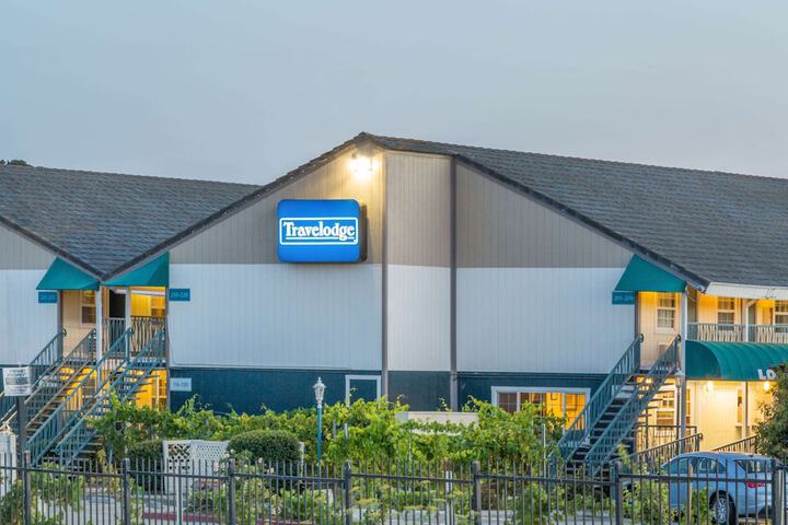 Travelodge by Wyndham Fairfield / Napa Valley