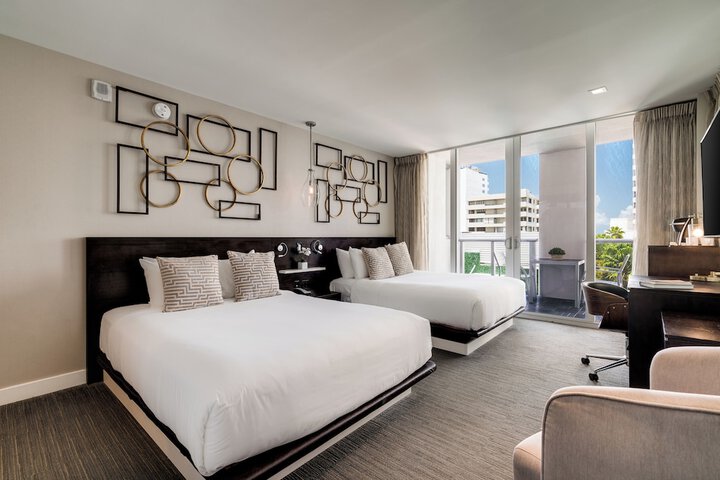 Room 43 of 95