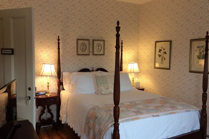 Liberty Hill Inn