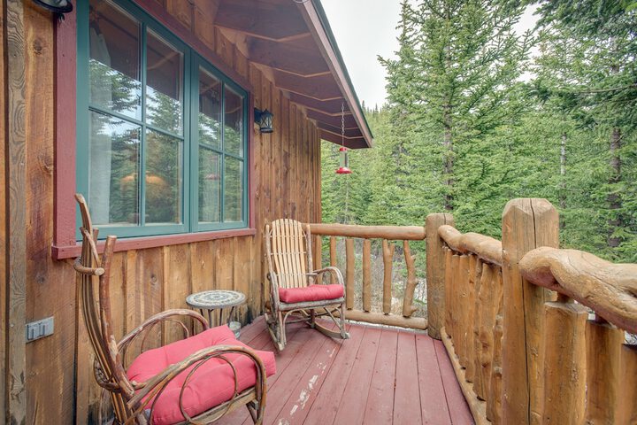 Idaho Springs Home w / Amazing Mountain Views!