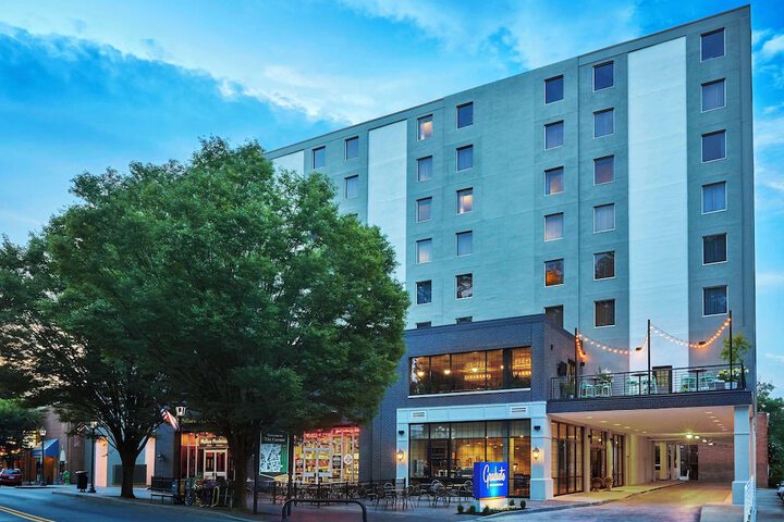 Hotel 2 of 68