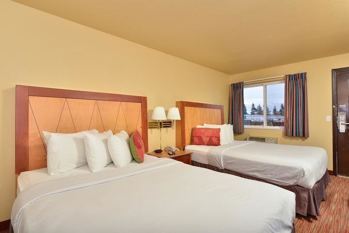 Room 10 of 22
