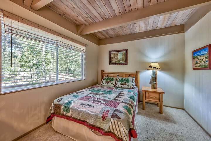 Room 18 of 22