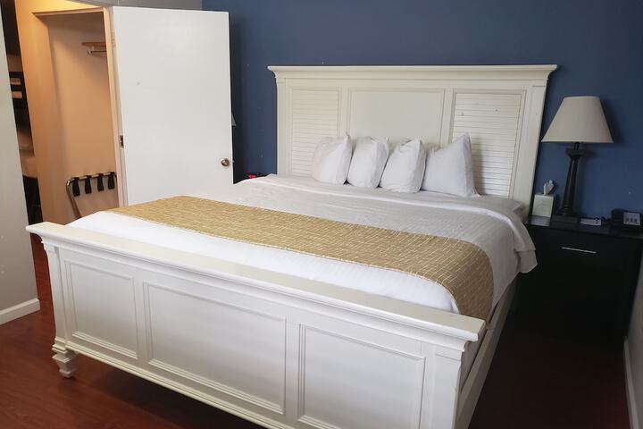 Room 47 of 67