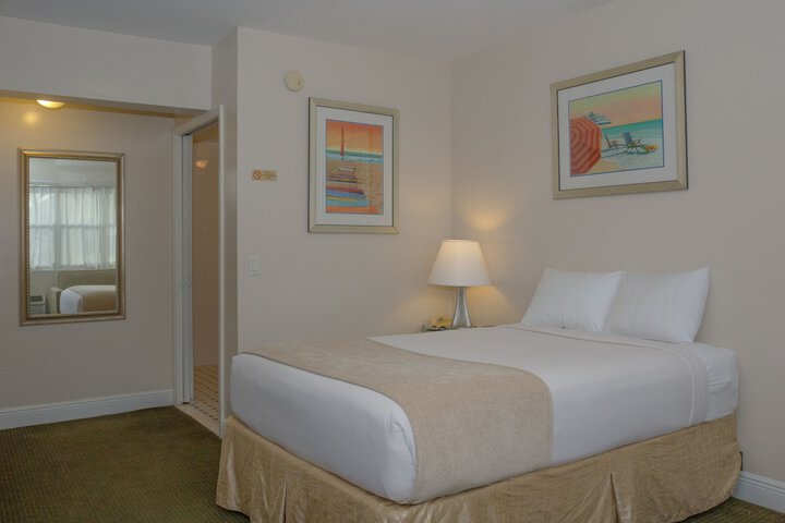 Room 125 of 130