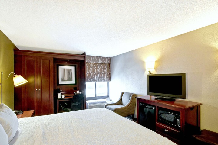 Room 16 of 39