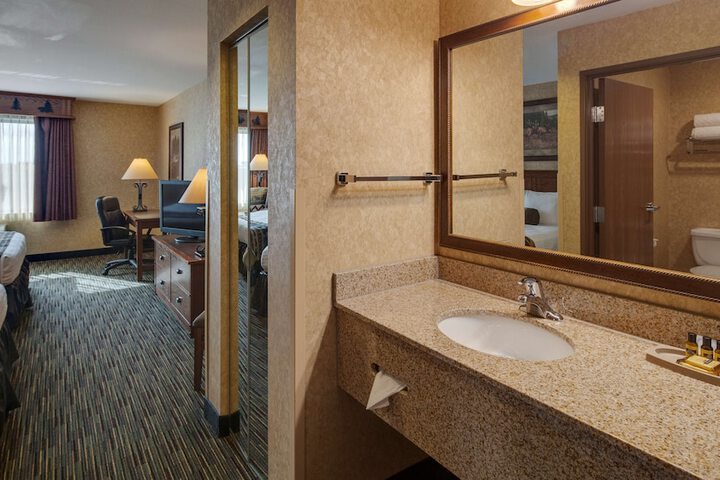 Room 42 of 52