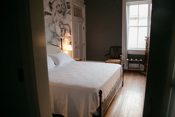 Room 29 of 87